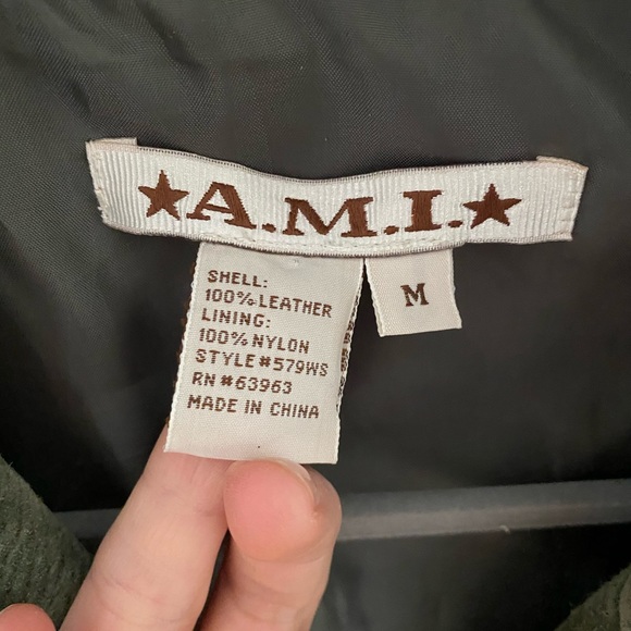 100% Leather Vintage Jacket - Picture 3 of 3